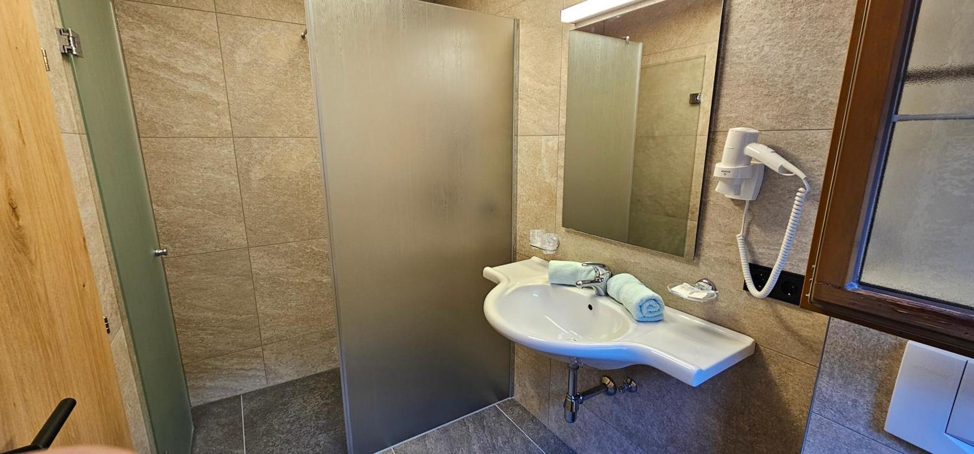 مايرهوفن Hotel-Garni Pramstraller المظهر الخارجي الصورة